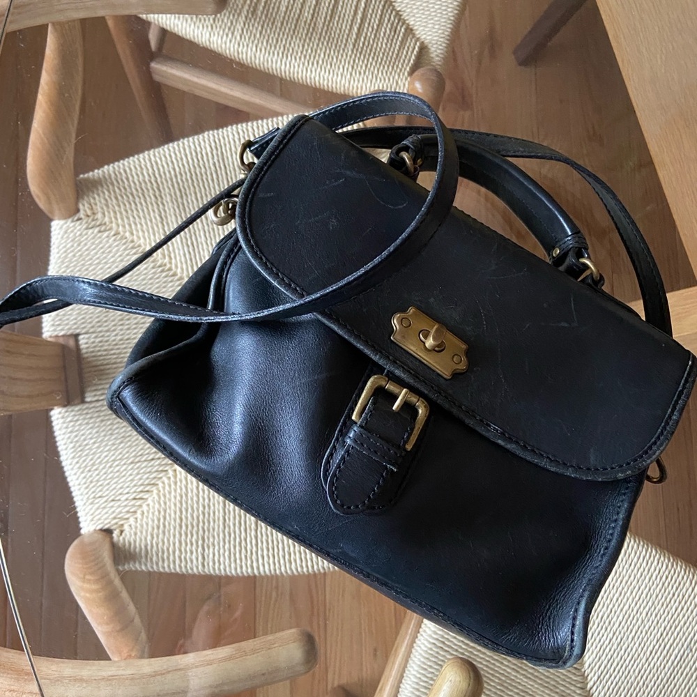 Black Leather Vintage Cadet Clutch